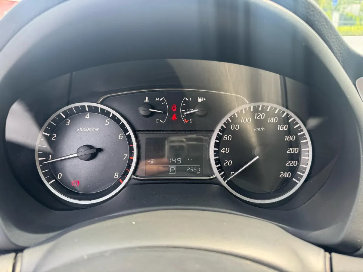 2024 Nissan Sylphy 1.6L 122HP L4 CVT,autocango,china used car exporter,china ev exporter,chinese used car exporter,chinese used ev exporter