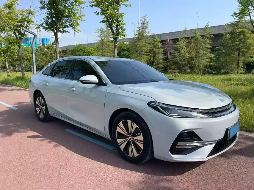 2025 Geely Galaxy A7 1.5L 112HP L4 1DHT PHEV,autocango,china used car exporter,china ev exporter,chinese used car exporter,chinese used ev exporter