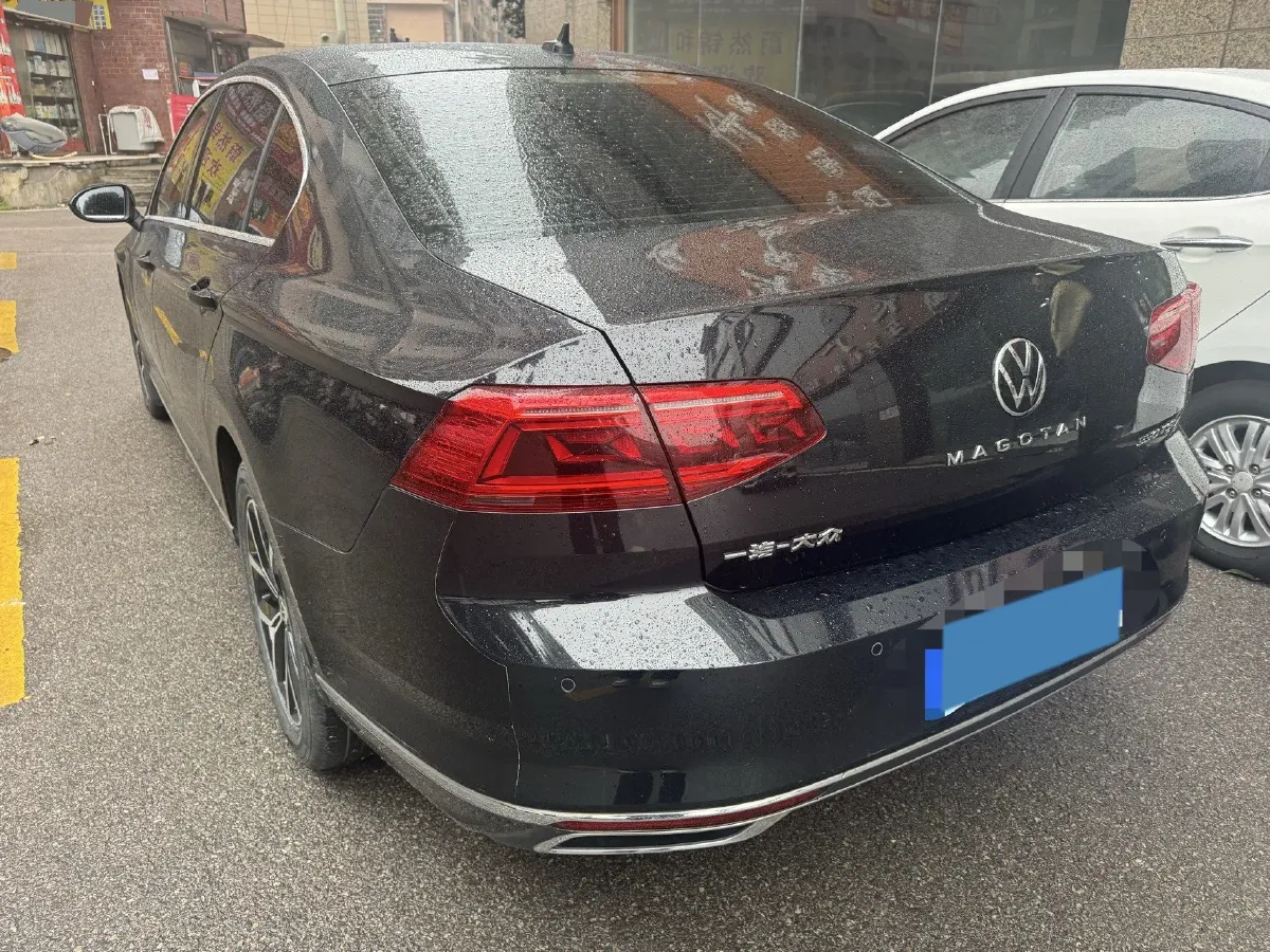 2020 Volkswagen Magotan 2.0T 186HP L4 7DCT,autocango,china used car exporter,china ev exporter,chinese used car exporter,chinese used ev exporter