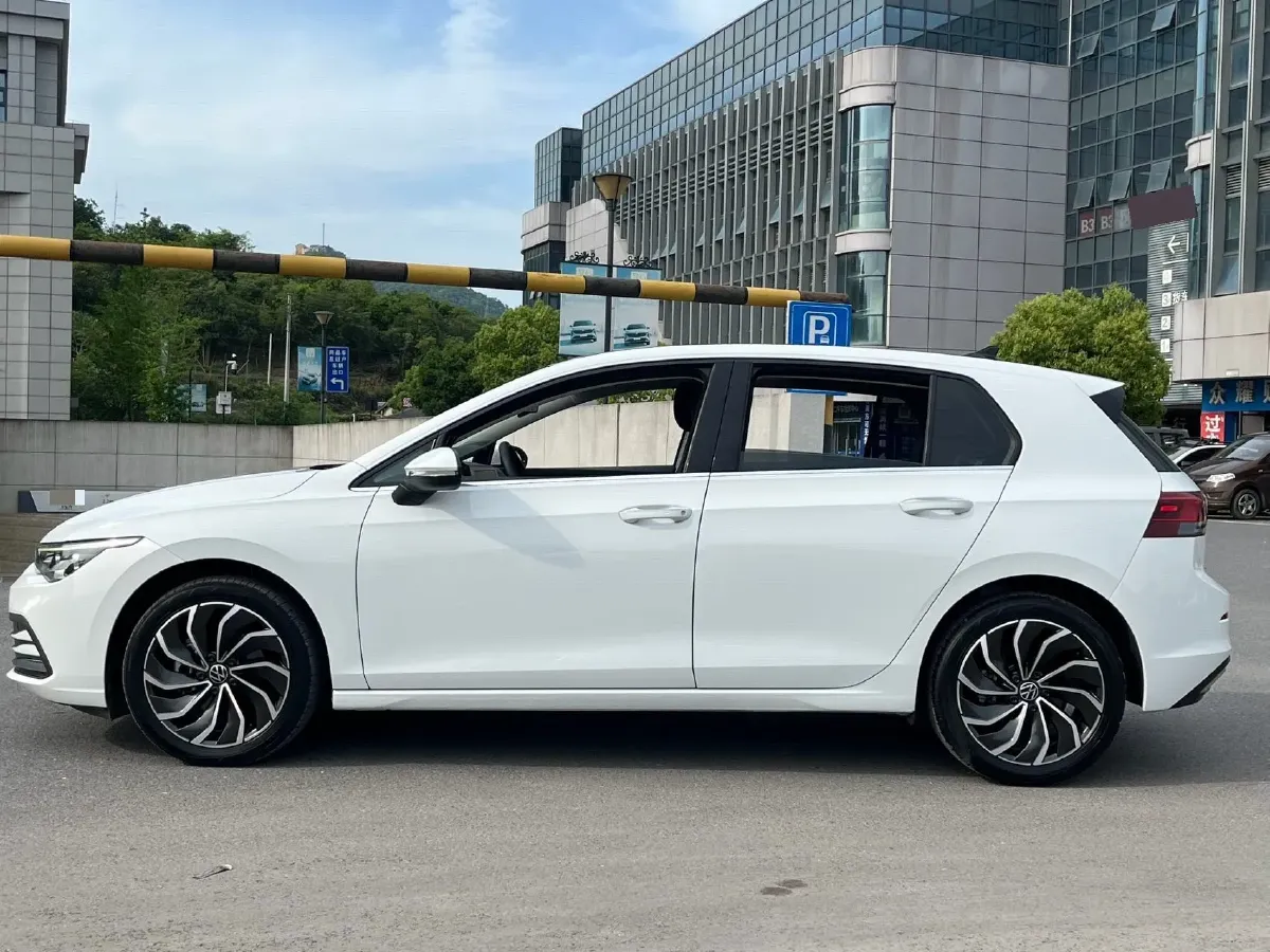 2021 Volkswagen Golf 1.4T 150HP L4 7DCT,autocango,china used car exporter,china ev exporter,chinese used car exporter,chinese used ev exporter