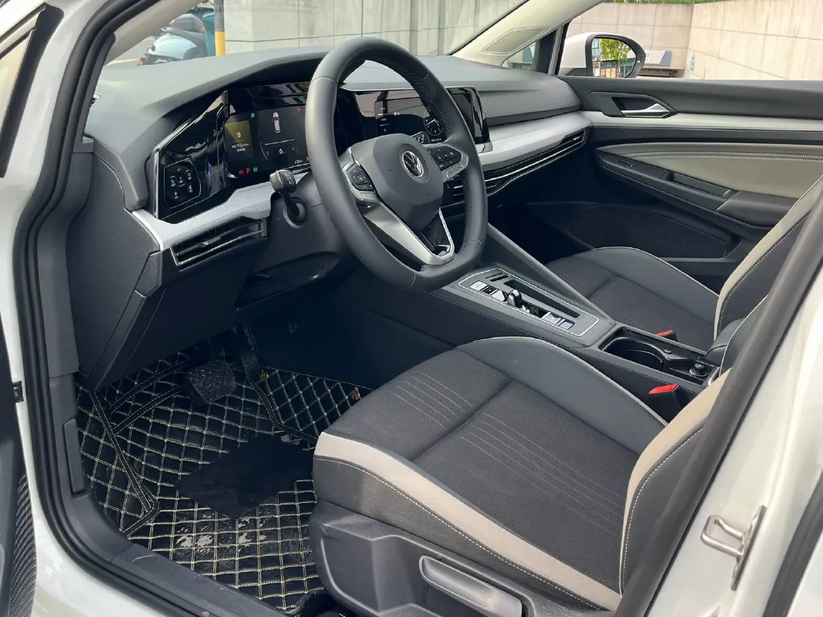 2021 Volkswagen Golf 1.4T 150HP L4 7DCT,autocango,china used car exporter,china ev exporter,chinese used car exporter,chinese used ev exporter