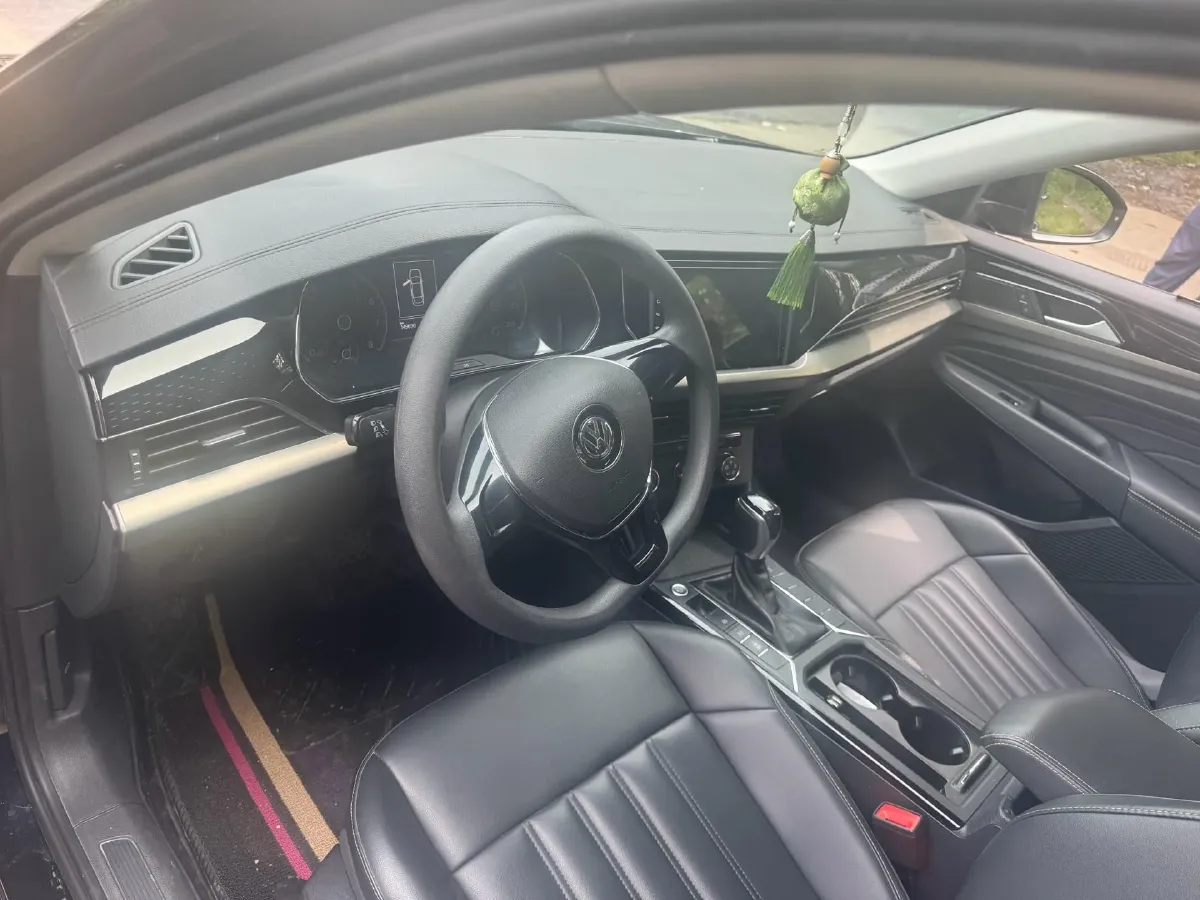 2020 Volkswagen Passat 1.4T 150HP L4 7DCT,autocango,china used car exporter,china ev exporter,chinese used car exporter,chinese used ev exporter