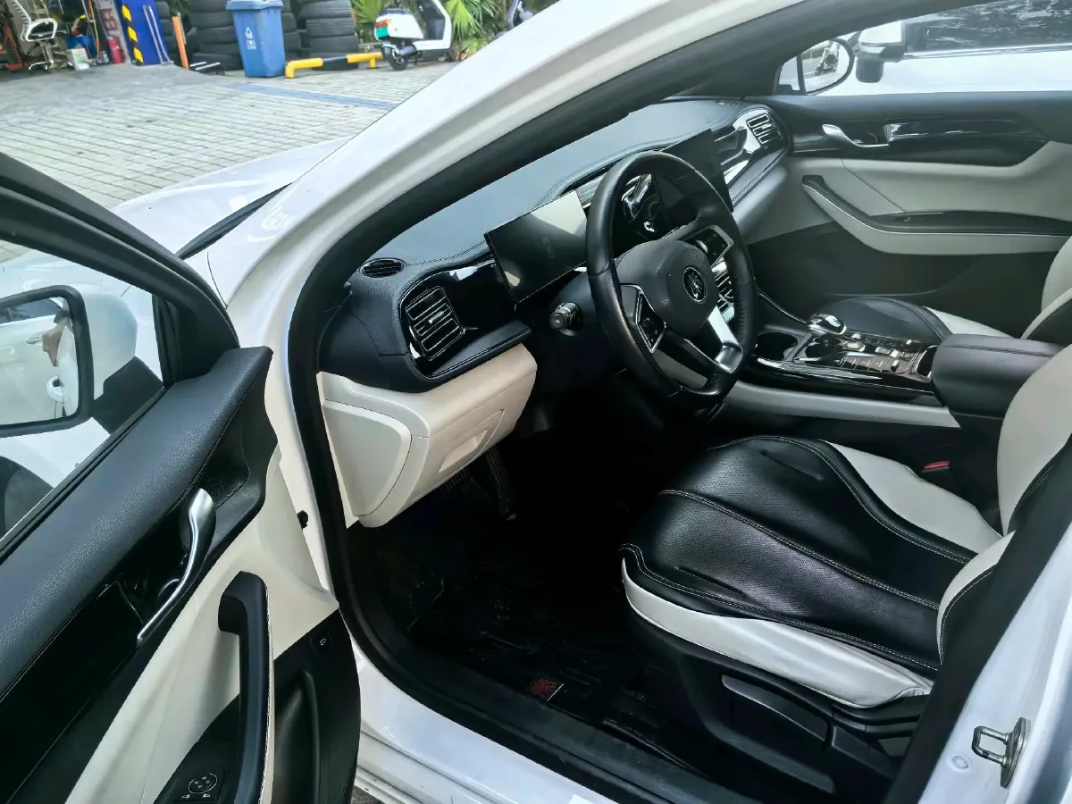 2024 BYD Qin Plus 1.5L 110HP L4 E-CVT PHEV 8.32KWH,autocango,china used car exporter,china ev exporter,chinese used car exporter,chinese used ev exporter