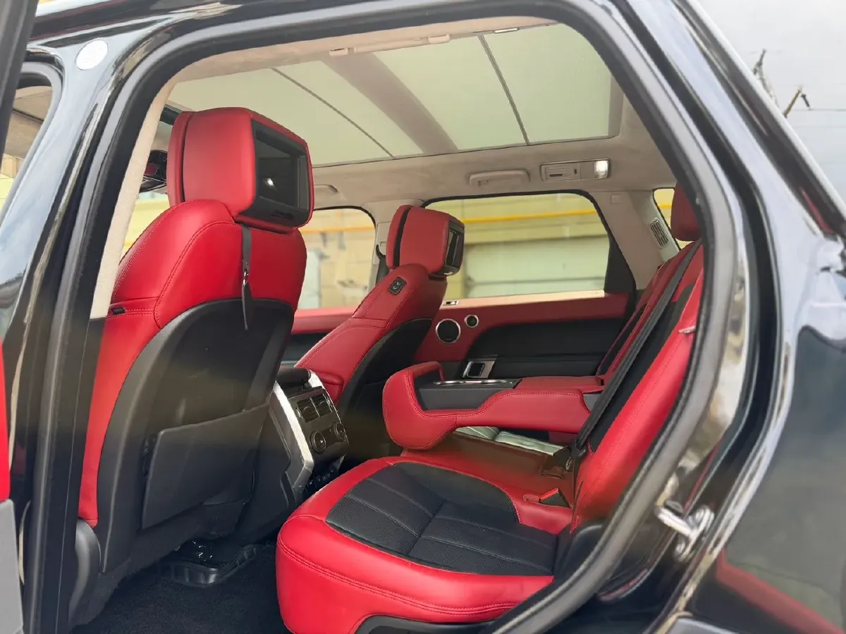 2021 Land Rover Range Rover Sport 3.0T 400HP L6 8AT,autocango,china used car exporter,china ev exporter,chinese used car exporter,chinese used ev exporter