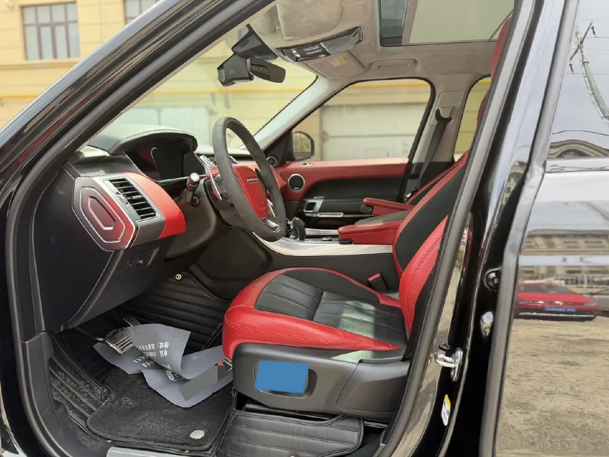 2021 Land Rover Range Rover Sport 3.0T 400HP L6 8AT,autocango,china used car exporter,china ev exporter,chinese used car exporter,chinese used ev exporter