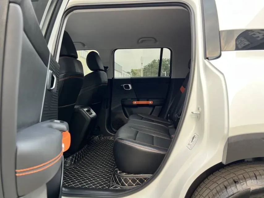 2026 Beijing BJ30 1.5T 188HP L4 7DCT,autocango,china used car exporter,china ev exporter,chinese used car exporter,chinese used ev exporter