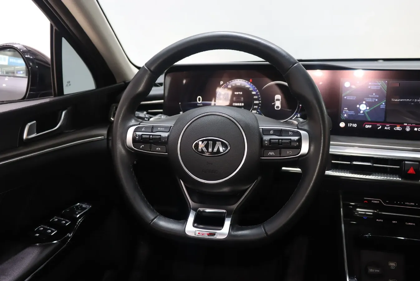 2020 Kia K5 2.0T 240HP L4 8AT,autocango,china used car exporter,china ev exporter,chinese used car exporter,chinese used ev exporter