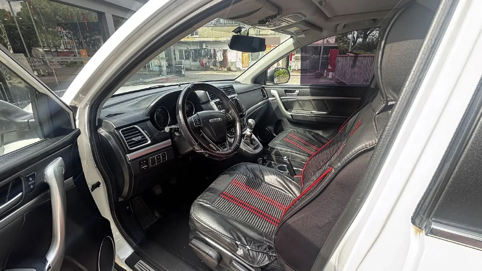 2018 Haval M6 1.5T 150HP L4 6MT,autocango,china used car exporter,china ev exporter,chinese used car exporter,chinese used ev exporter