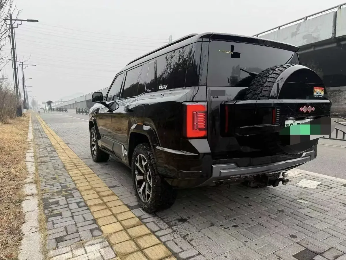 2025 FangChengBao Bao 8 2.0T 245HP L4 E-CVT PHEV 36.8KWH,autocango,china used car exporter,china ev exporter,chinese used car exporter,chinese used ev exporter
