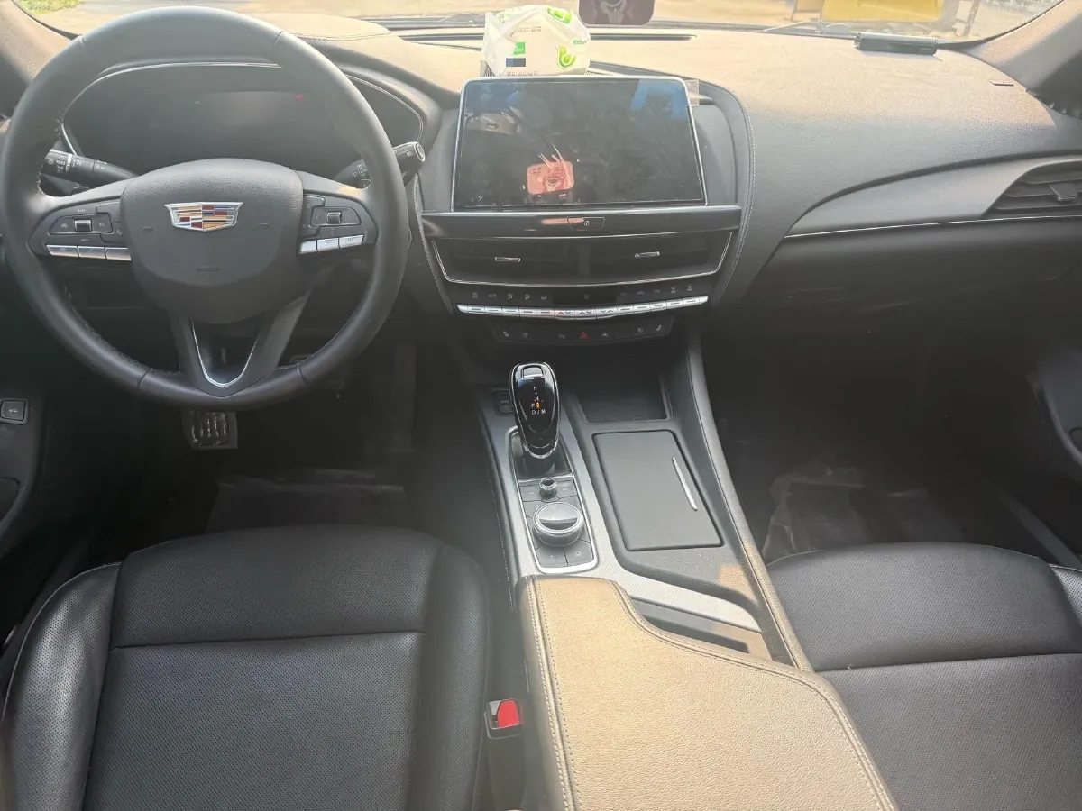 2023 Cadillac CT5 2.0T 237HP L4 10AT,autocango,china used car exporter,china ev exporter,chinese used car exporter,chinese used ev exporter