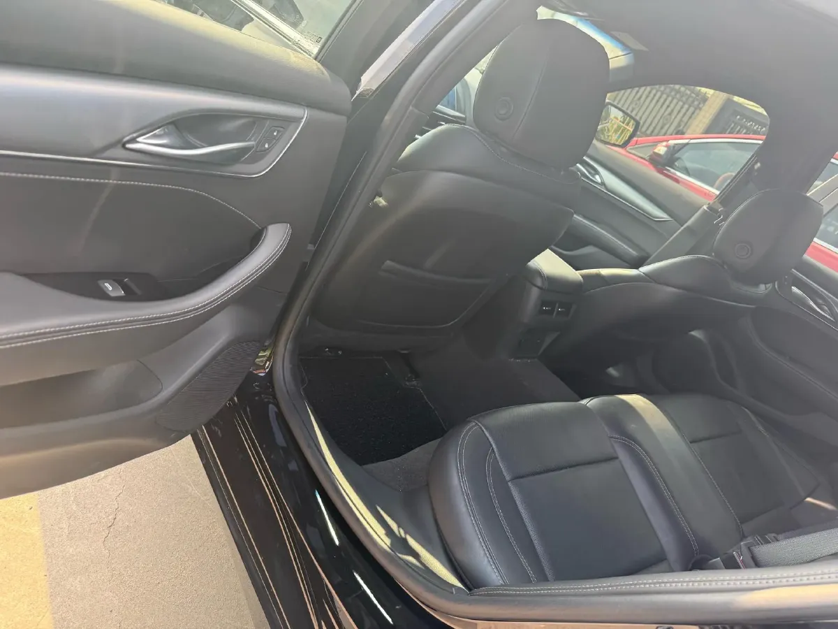 2023 Cadillac CT5 2.0T 237HP L4 10AT,autocango,china used car exporter,china ev exporter,chinese used car exporter,chinese used ev exporter