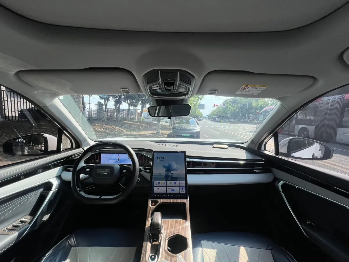 2023 Geely StarRay 1.5T 181HP L4 7DCT,autocango,china used car exporter,china ev exporter,chinese used car exporter,chinese used ev exporter