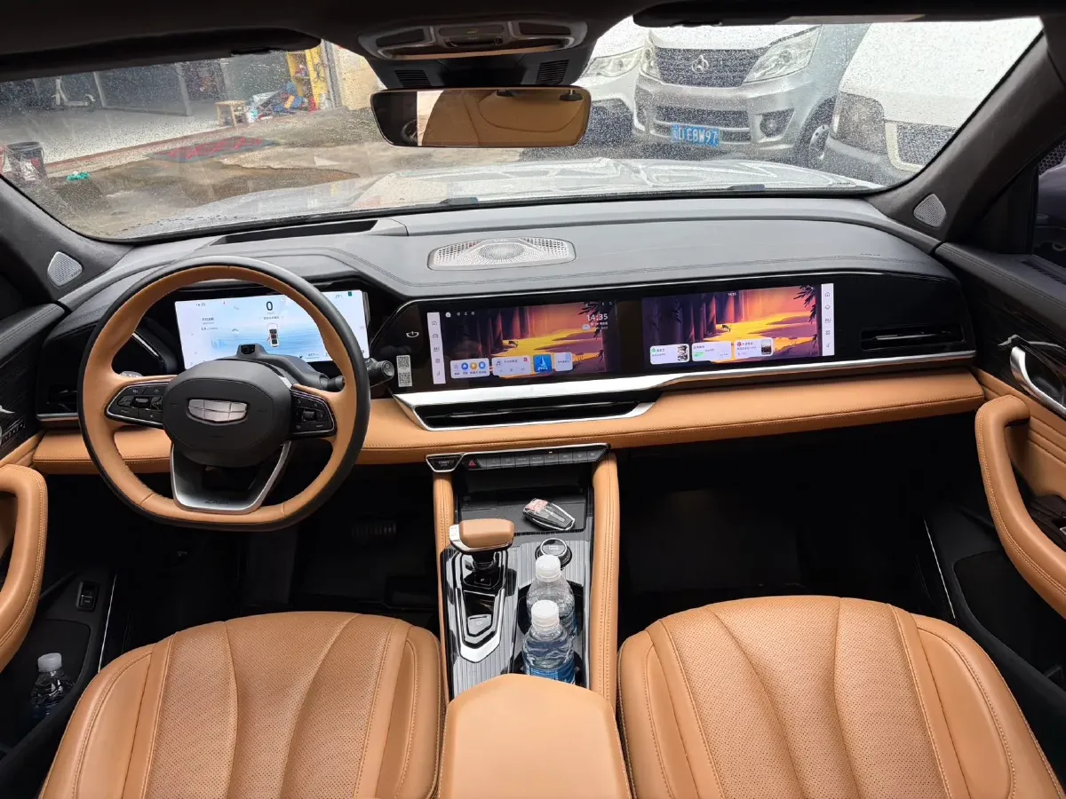 2024 Geely Monjaro 1.5T 163HP L4 3DHT Hybrid,autocango,china used car exporter,china ev exporter,chinese used car exporter,chinese used ev exporter