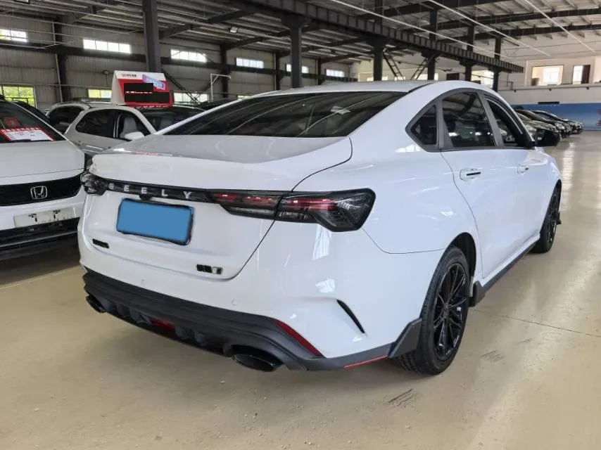 2022 Geely Binray 1.5T 181HP L4 7DCT,autocango,china used car exporter,china ev exporter,chinese used car exporter,chinese used ev exporter