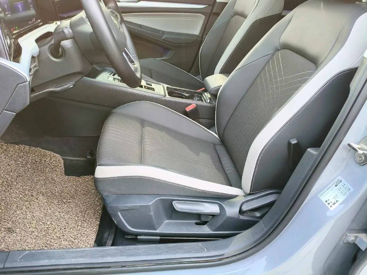 2021 Volkswagen Golf 1.4T 150HP L4 7DCT,autocango,china used car exporter,china ev exporter,chinese used car exporter,chinese used ev exporter