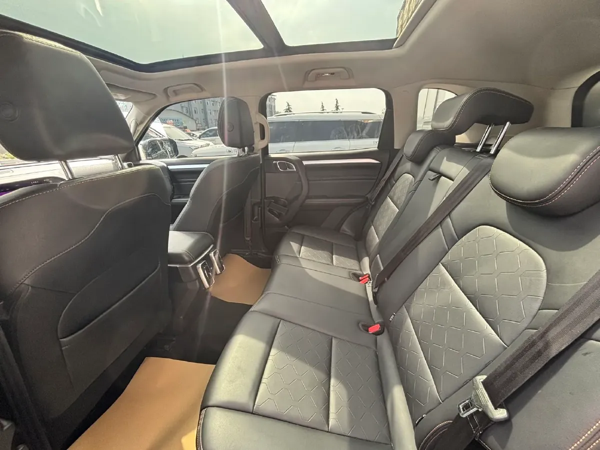 2022 Haval Dargo 1.5T 184HP L4 7DCT,autocango,china used car exporter,china ev exporter,chinese used car exporter,chinese used ev exporter