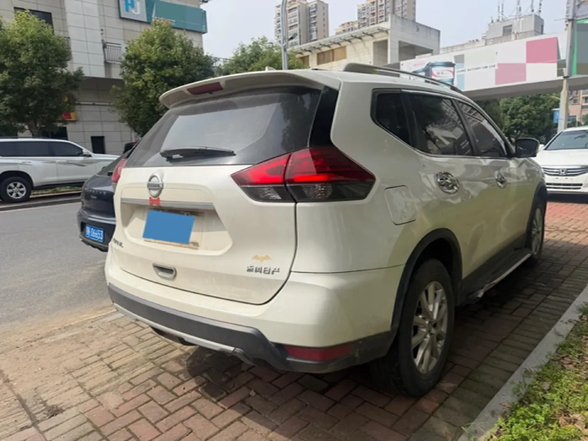 2020 Nissan X-Trail 2.0L 154HP L4 CVT,autocango,china used car exporter,china ev exporter,chinese used car exporter,chinese used ev exporter