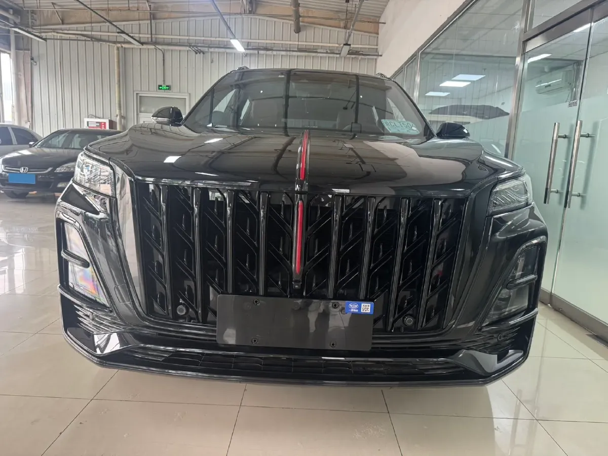 2025 HongQi HS5 2.0T 252HP L4 8AT,autocango,china used car exporter,china ev exporter,chinese used car exporter,chinese used ev exporter