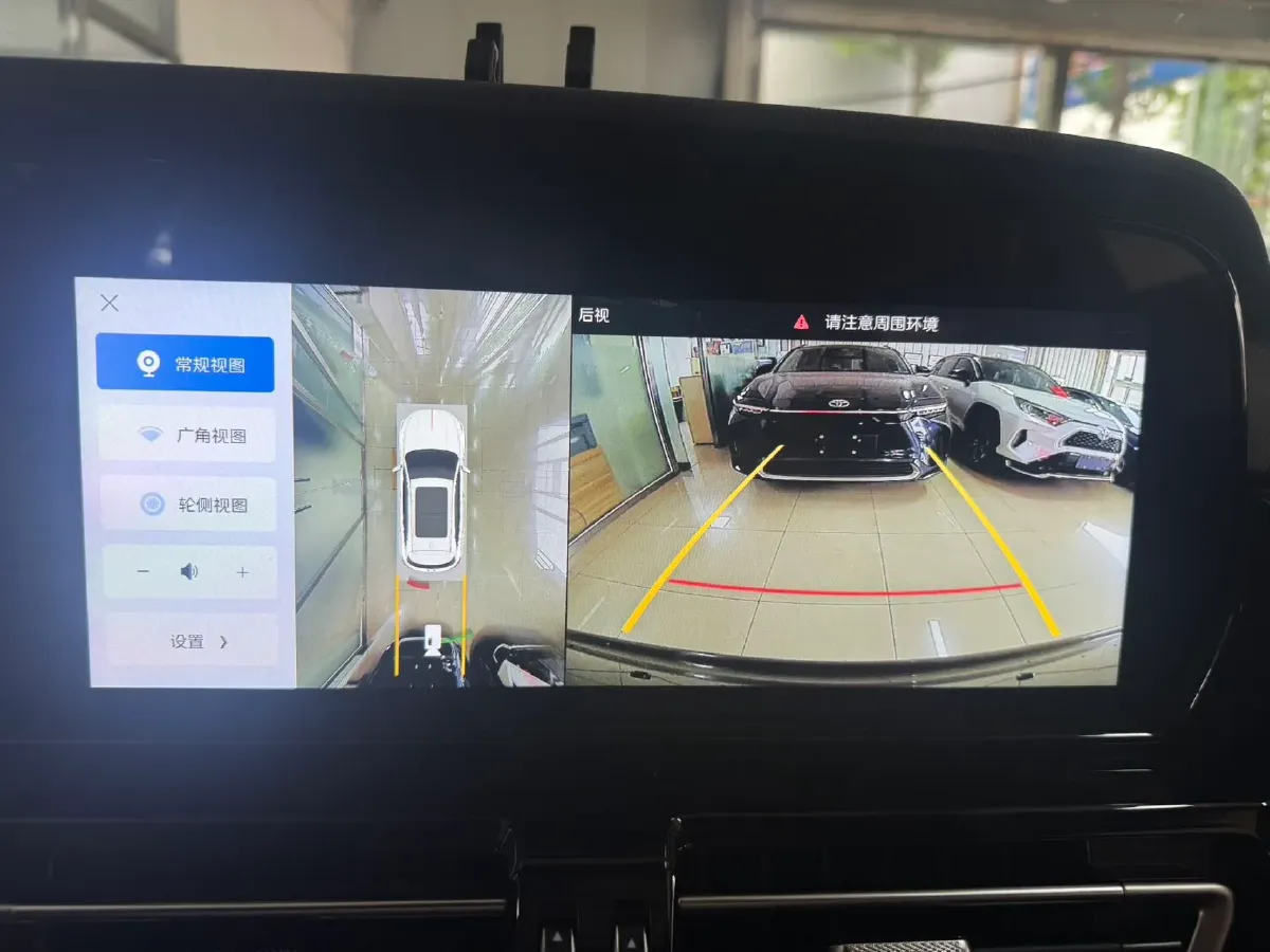 2025 HongQi HS5 2.0T 252HP L4 8AT,autocango,china used car exporter,china ev exporter,chinese used car exporter,chinese used ev exporter