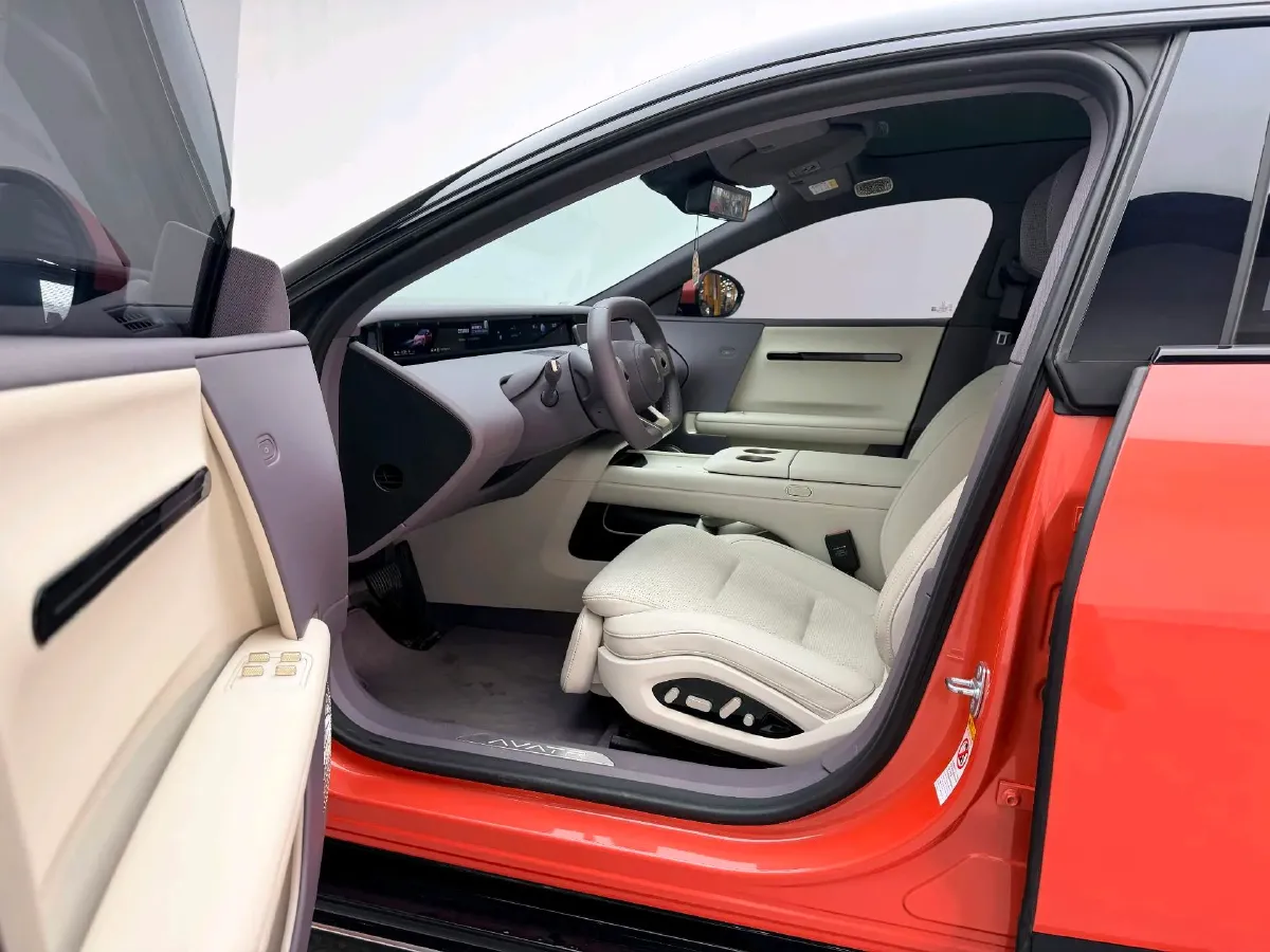 2025 Avatr 06 REEV 156HP REEV,autocango,china used car exporter,china ev exporter,chinese used car exporter,chinese used ev exporter