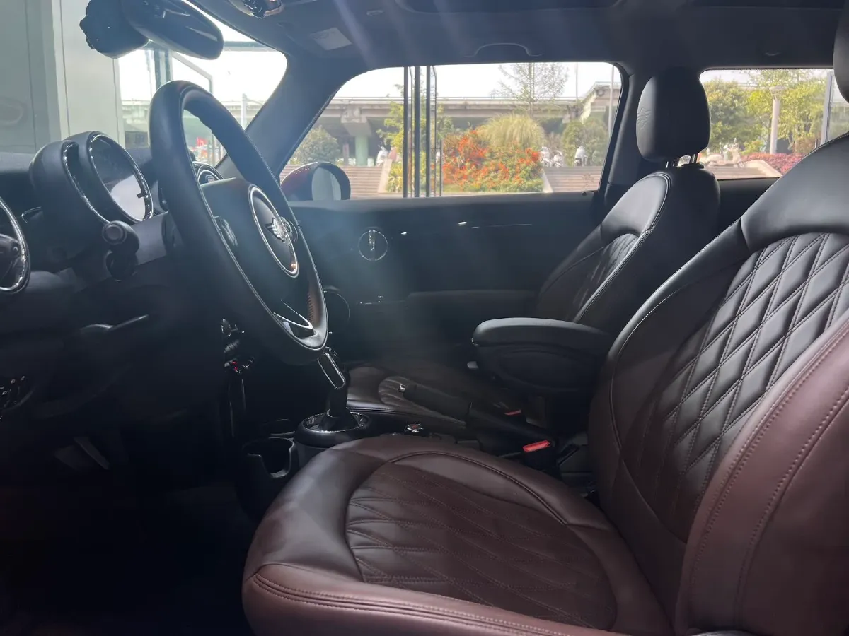 2018 ChangAn CS75 1.5T 156HP L4 PHEV 12.96KWH,autocango,china used car exporter,china ev exporter,chinese used car exporter,chinese used ev exporter