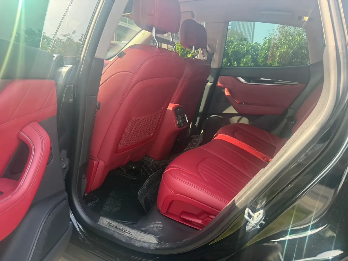 2019 Maserati Levante 3.0T 350HP V6 8AT,autocango,china used car exporter,china ev exporter,chinese used car exporter,chinese used ev exporter