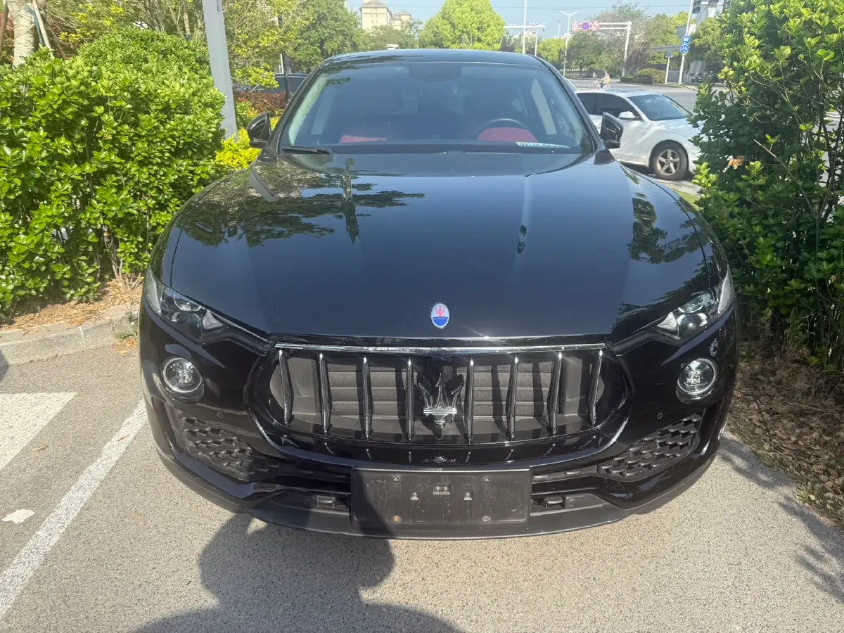 2019 Maserati Levante 3.0T 350HP V6 8AT,autocango,china used car exporter,china ev exporter,chinese used car exporter,chinese used ev exporter