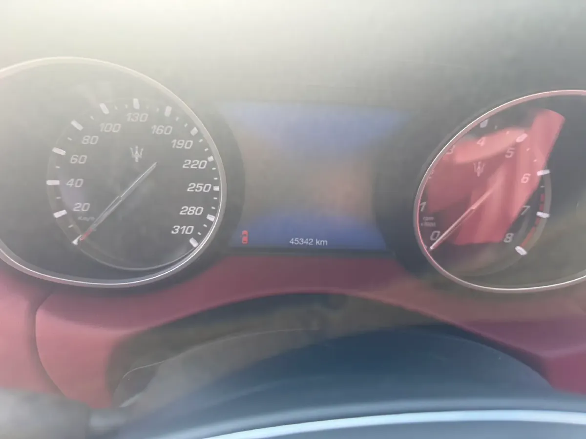 2019 Maserati Levante 3.0T 350HP V6 8AT,autocango,china used car exporter,china ev exporter,chinese used car exporter,chinese used ev exporter