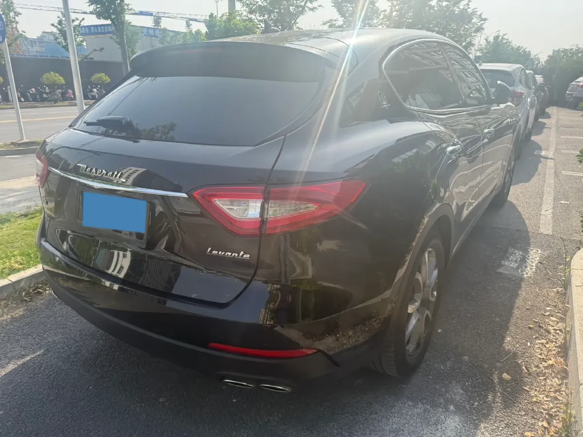 2019 Maserati Levante 3.0T 350HP V6 8AT,autocango,china used car exporter,china ev exporter,chinese used car exporter,chinese used ev exporter