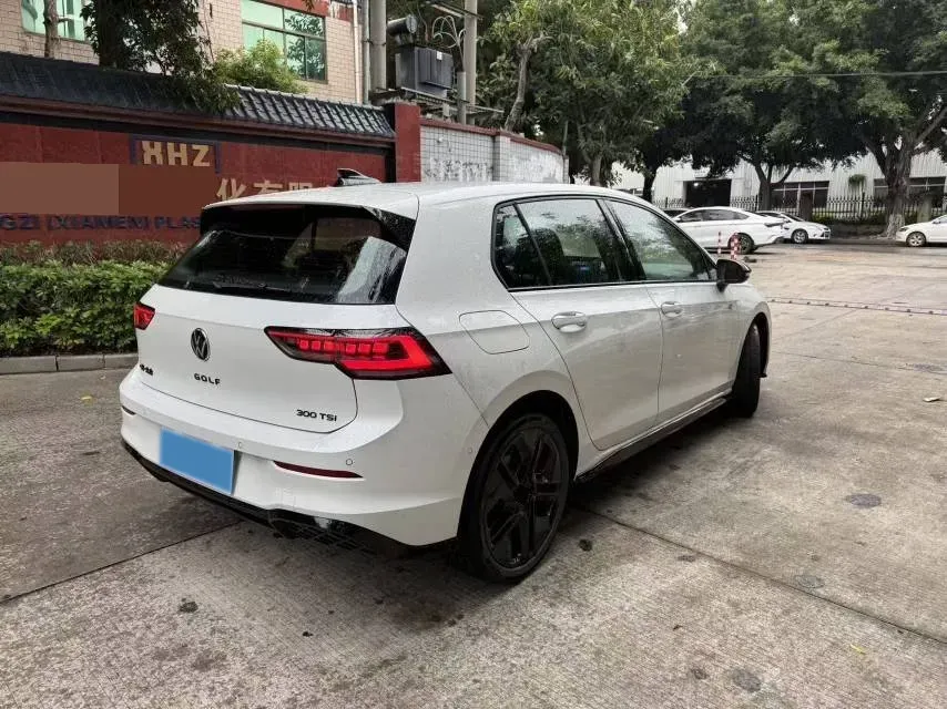 2025 Volkswagen Golf 1.5T 160HP L4 7DCT,autocango,china used car exporter,china ev exporter,chinese used car exporter,chinese used ev exporter