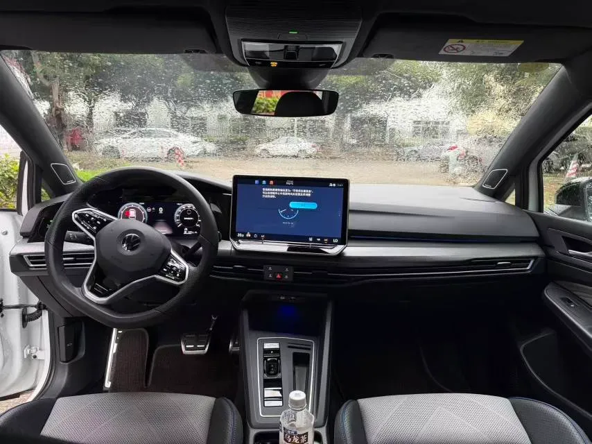 2025 Volkswagen Golf 1.5T 160HP L4 7DCT,autocango,china used car exporter,china ev exporter,chinese used car exporter,chinese used ev exporter