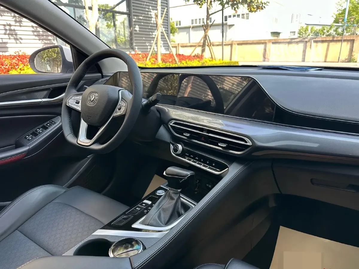 2020 ChangAn Eado 1.4T 158HP L4 7DCT,autocango,china used car exporter,china ev exporter,chinese used car exporter,chinese used ev exporter