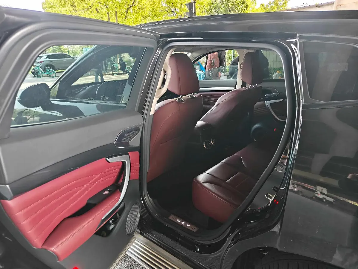 2018 WEY P8 2.0T 234HP L4 6DCT PHEV 12.96KWH,autocango,china used car exporter,china ev exporter,chinese used car exporter,chinese used ev exporter