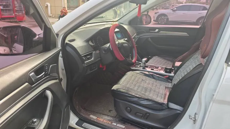 2018 Haval H6 1.5T 150HP L4 7DCT,autocango,china used car exporter,china ev exporter,chinese used car exporter,chinese used ev exporter