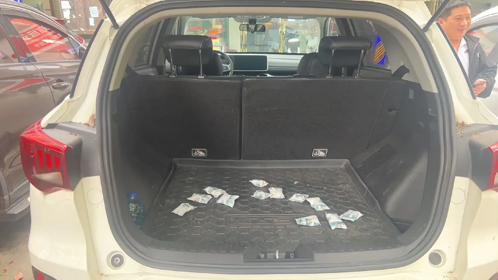 2022 GAC Trumpchi GS3 1.5T 169HP L4 6AT,autocango,china used car exporter,china ev exporter,chinese used car exporter,chinese used ev exporter