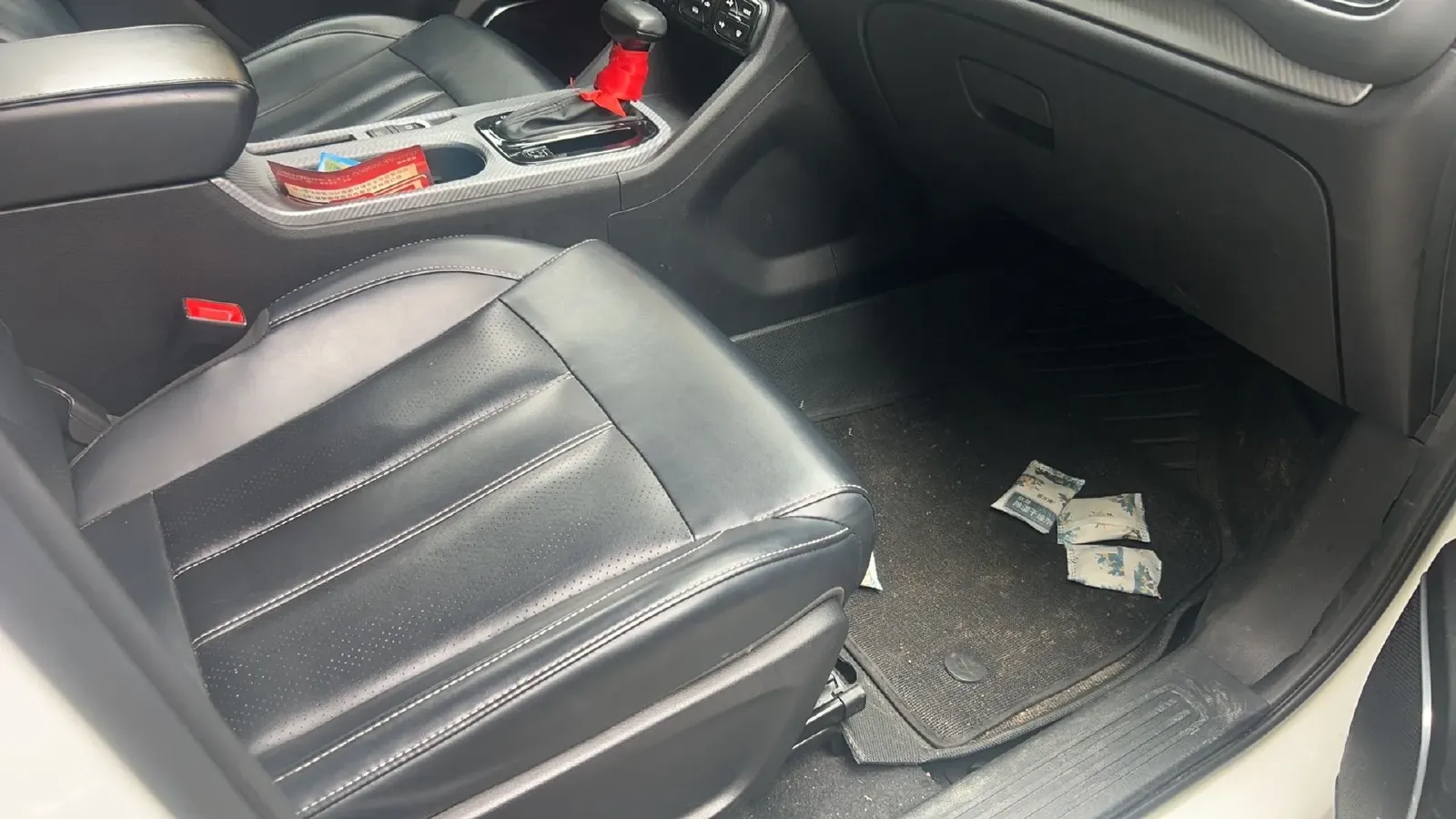 2022 GAC Trumpchi GS3 1.5T 169HP L4 6AT,autocango,china used car exporter,china ev exporter,chinese used car exporter,chinese used ev exporter