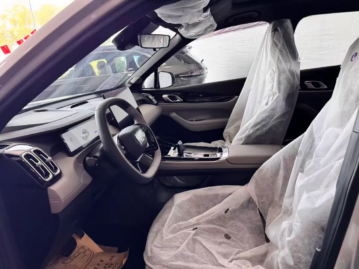 2025 Geely StarRay 1.5T 181HP L4 7DCT,autocango,china used car exporter,china ev exporter,chinese used car exporter,chinese used ev exporter