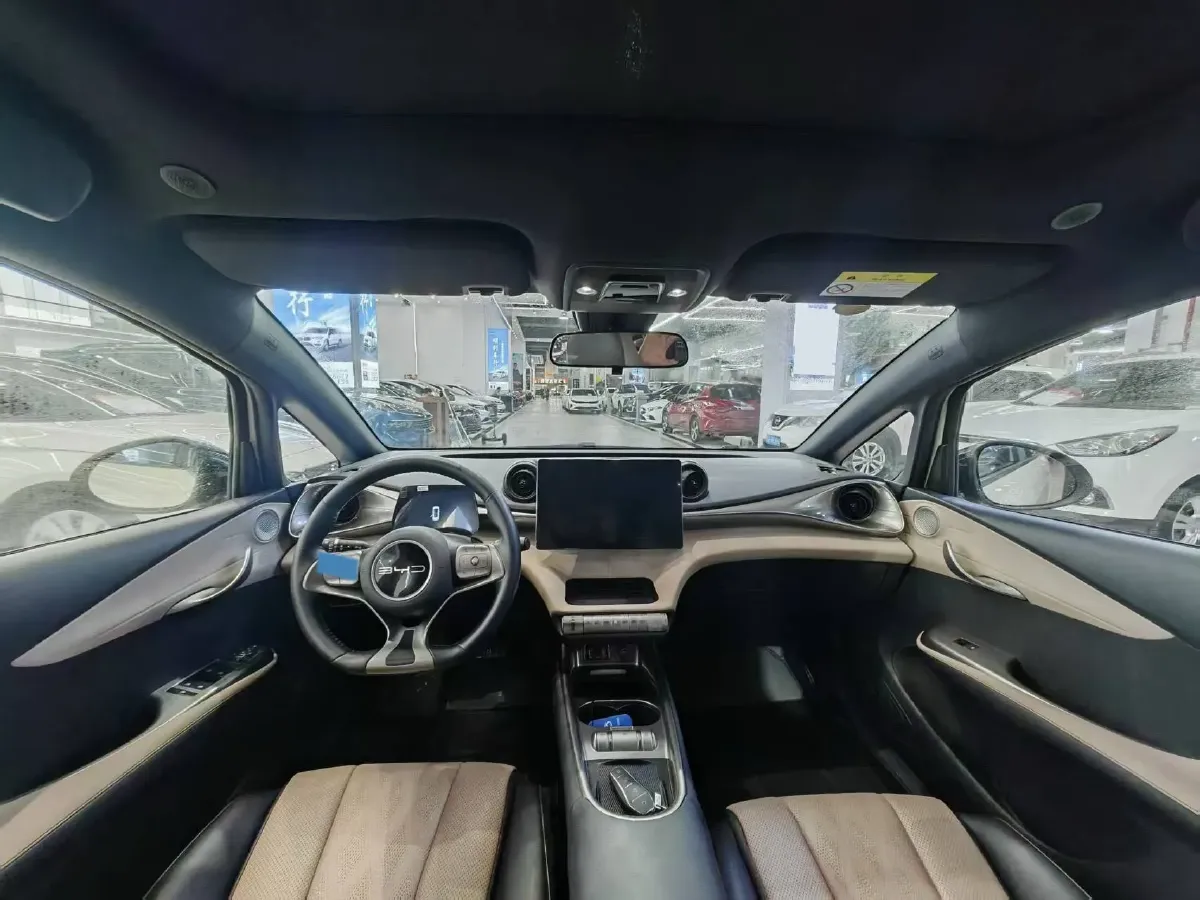 2023 BYD Dolphin BEV 44.928KWH,autocango,china used car exporter,china ev exporter,chinese used car exporter,chinese used ev exporter