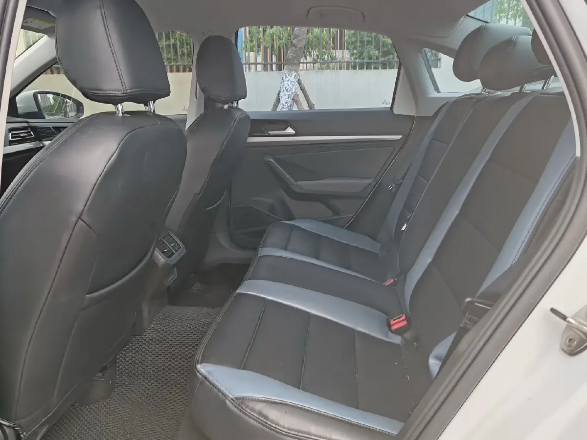 2024 Volkswagen Lavida 1.5L 110HP L4 6AT,autocango,china used car exporter,china ev exporter,chinese used car exporter,chinese used ev exporter