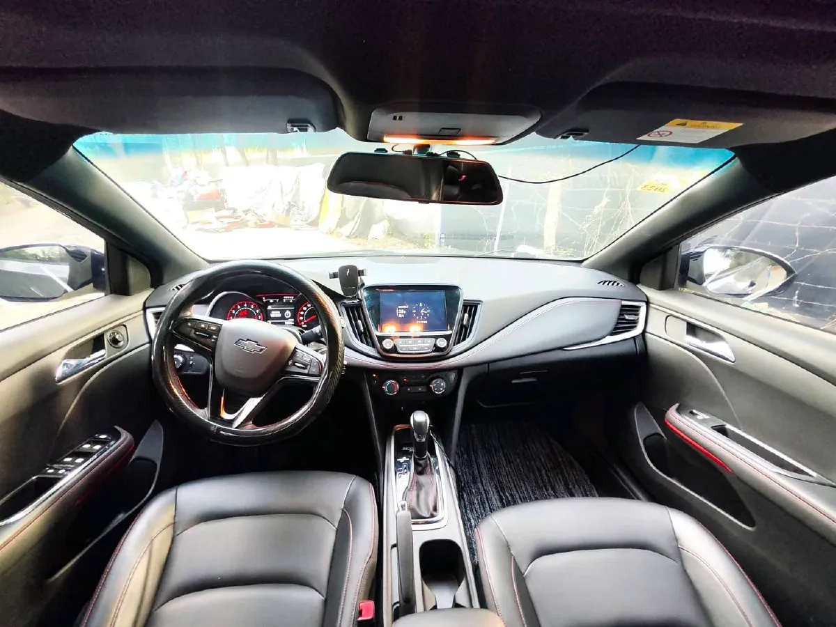 2020 Chevrolet Monza 1.3T 163HP L3 6AT,autocango,china used car exporter,china ev exporter,chinese used car exporter,chinese used ev exporter