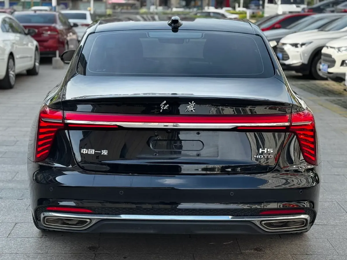 2022 HongQi H5 1.8T 197HP L4 6AT,autocango,china used car exporter,china ev exporter,chinese used car exporter,chinese used ev exporter