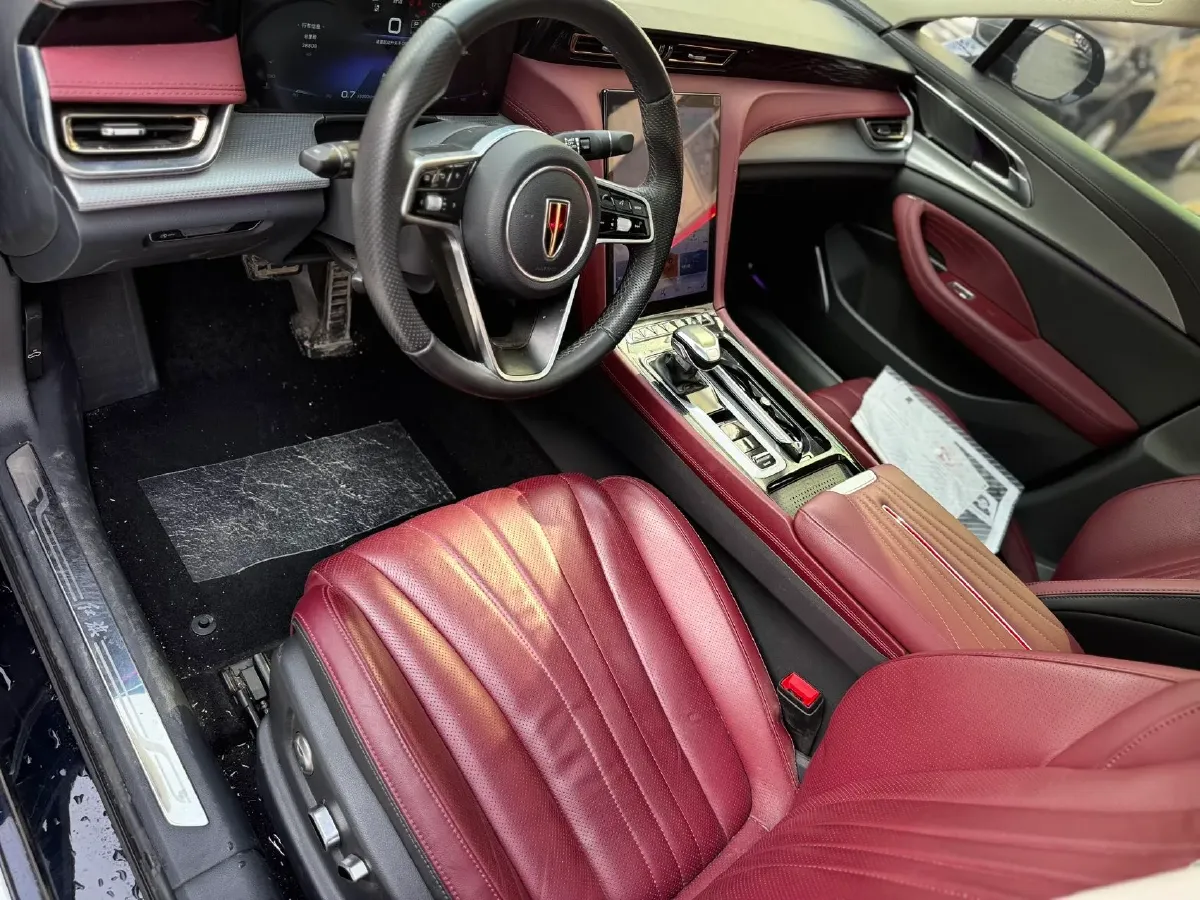 2022 HongQi H5 1.8T 197HP L4 6AT,autocango,china used car exporter,china ev exporter,chinese used car exporter,chinese used ev exporter