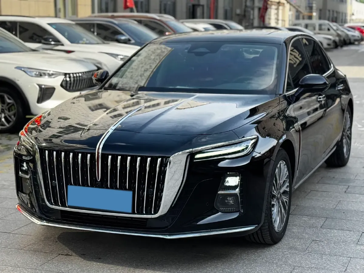 2022 HongQi H5 1.8T 197HP L4 6AT,autocango,china used car exporter,china ev exporter,chinese used car exporter,chinese used ev exporter