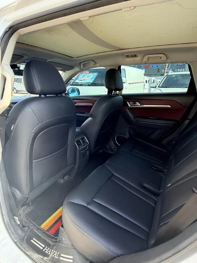 2018 Haval H6 Coupe 1.5T 169HP L4 7DCT,autocango,china used car exporter,china ev exporter,chinese used car exporter,chinese used ev exporter