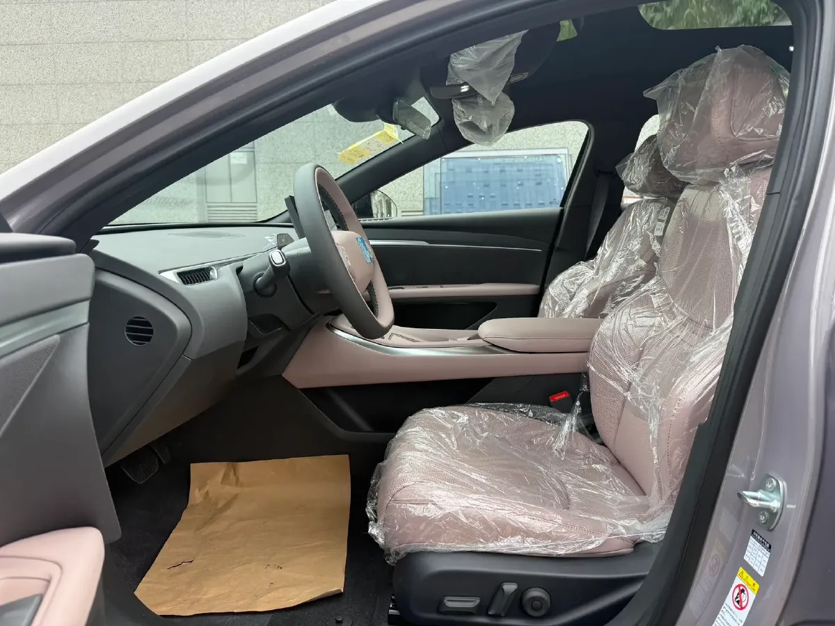 2025 Xpeng MONA M03 BEV,autocango,china used car exporter,china ev exporter,chinese used car exporter,chinese used ev exporter