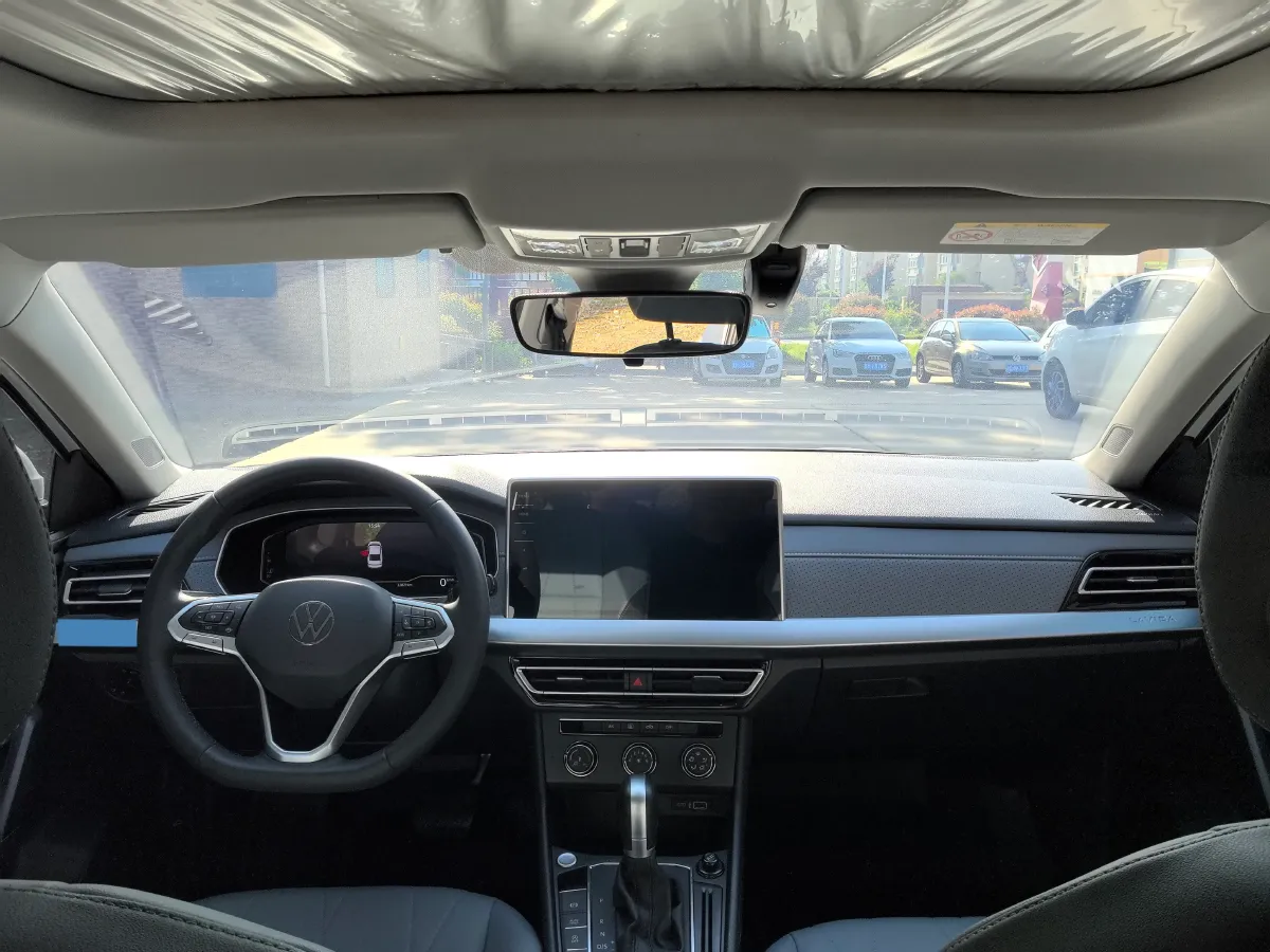 2024 Volkswagen Lavida 1.5L 110HP L4 6AT,autocango,china used car exporter,china ev exporter,chinese used car exporter,chinese used ev exporter