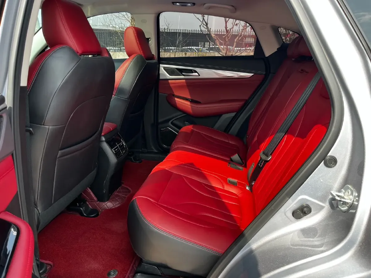 2021 ChangAn CS85 Coupe 1.5T 178HP L4 7DCT,autocango,china used car exporter,china ev exporter,chinese used car exporter,chinese used ev exporter