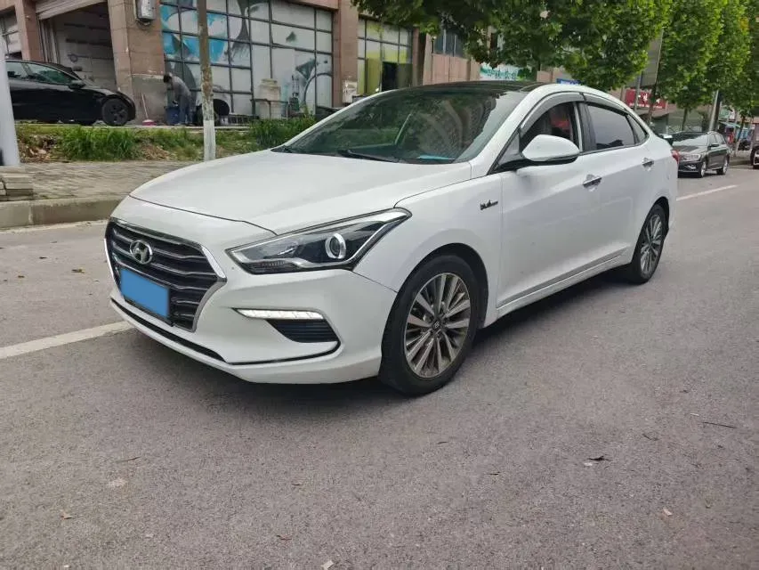 2017 Hyundai Mistra 1.6T 175HP L4 7DCT,autocango,china used car exporter,china ev exporter,chinese used car exporter,chinese used ev exporter