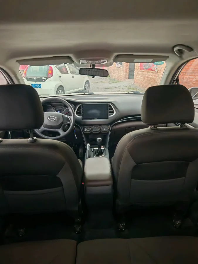 2017 GAC Trumpchi GS4 1.5T 152HP L4 5MT,autocango,china used car exporter,china ev exporter,chinese used car exporter,chinese used ev exporter