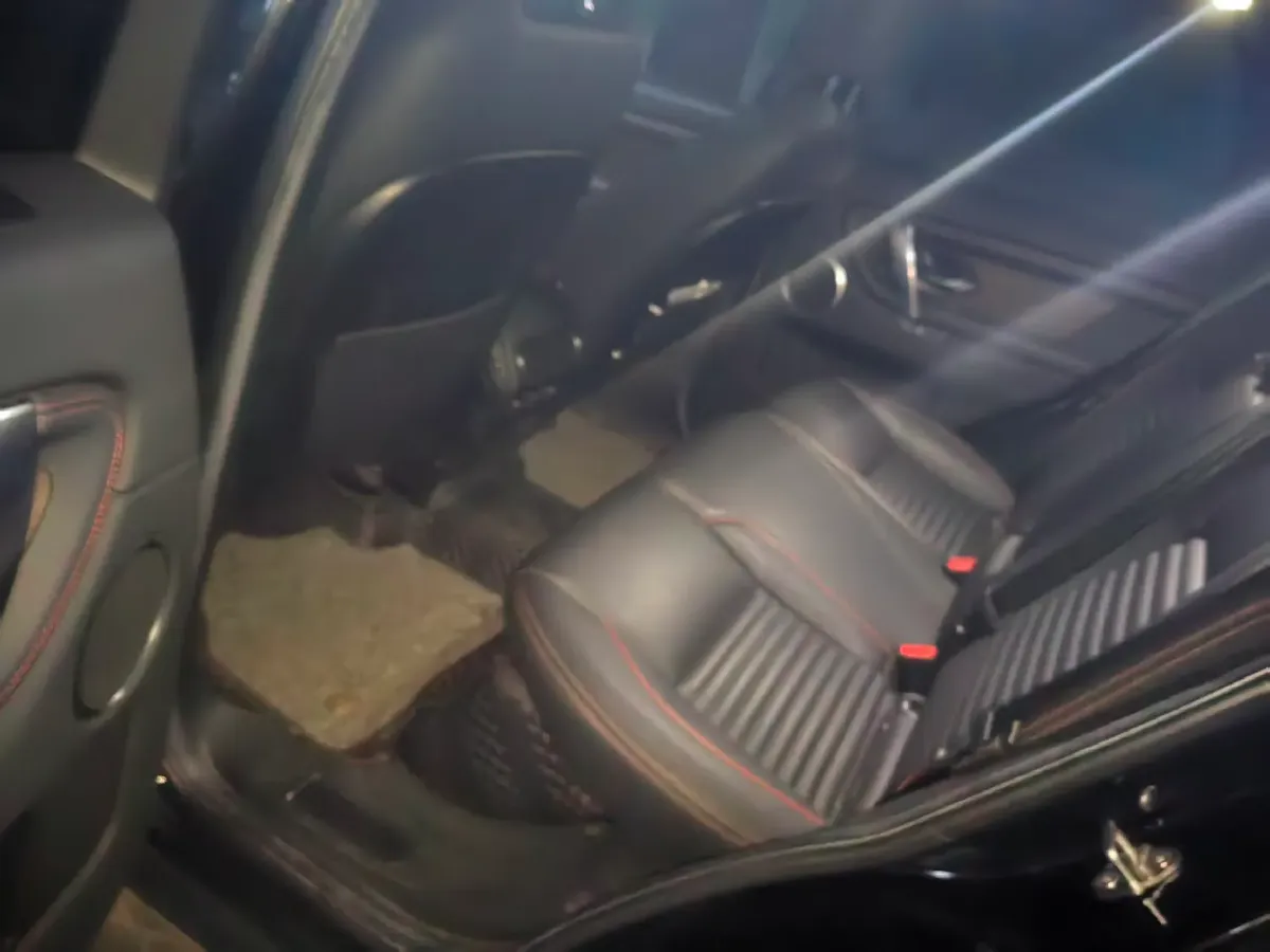 2021 Land Rover Discovery Sport 1.5T 200HP L3 8AT PHEV,autocango,china used car exporter,china ev exporter,chinese used car exporter,chinese used ev exporter